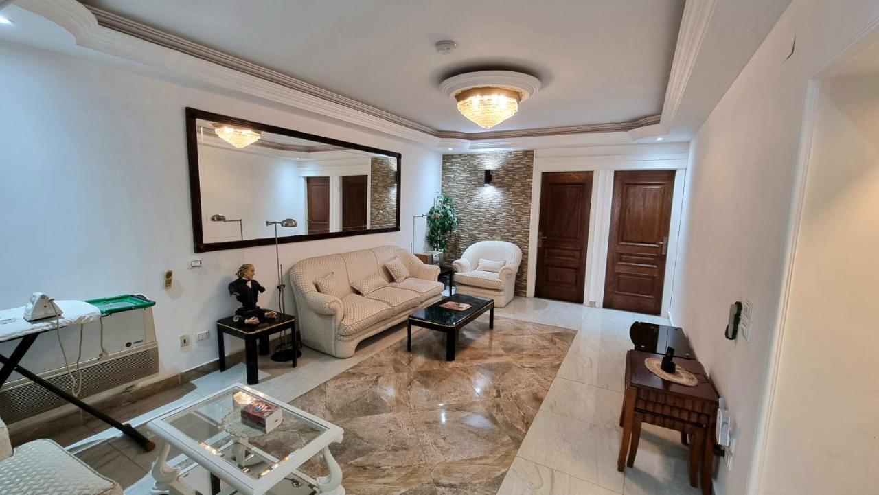 קהיר Amazing Nile View And Pyramids Apartment מראה חיצוני תמונה