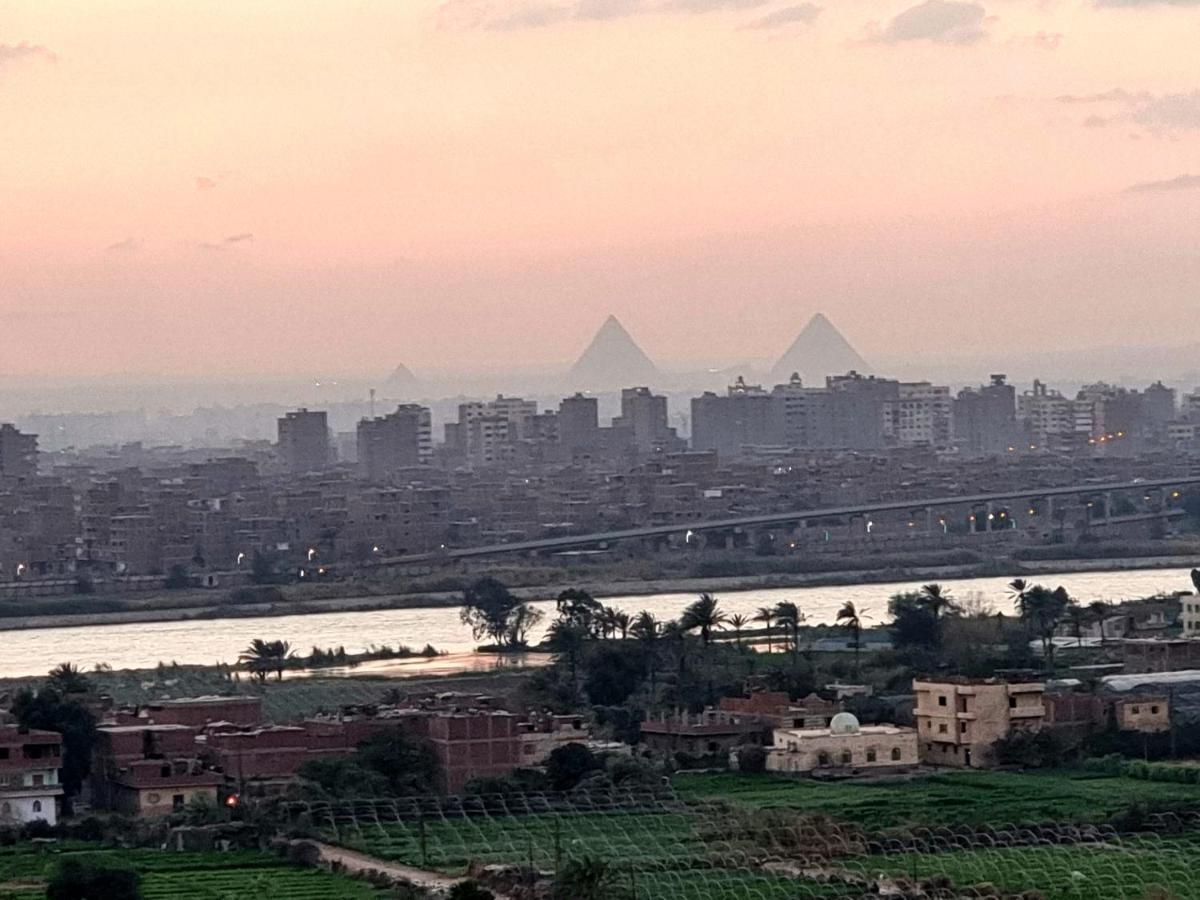 קהיר Amazing Nile View And Pyramids Apartment מראה חיצוני תמונה