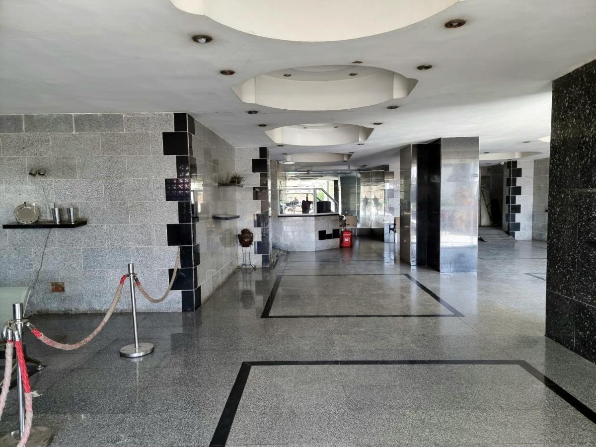 קהיר Amazing Nile View And Pyramids Apartment מראה חיצוני תמונה
